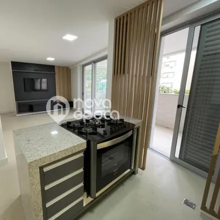 Buy this 2 bed apartment on Escola Eleva in Rua General Severiano 159, Botafogo