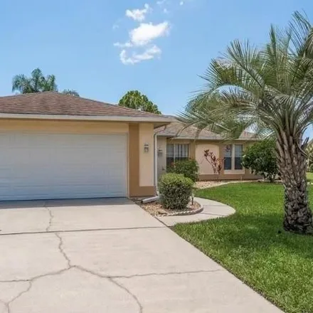 Buy this 3 bed house on 2909 Summervale Drive in Beacon Square, Pasco County