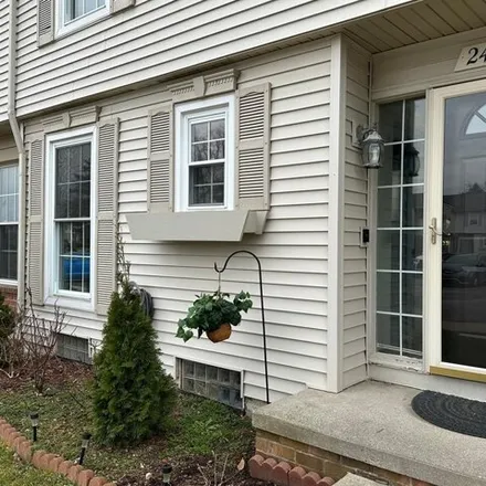 Buy this 3 bed townhouse on 24649 Bashian Drive in Novi, MI 48375