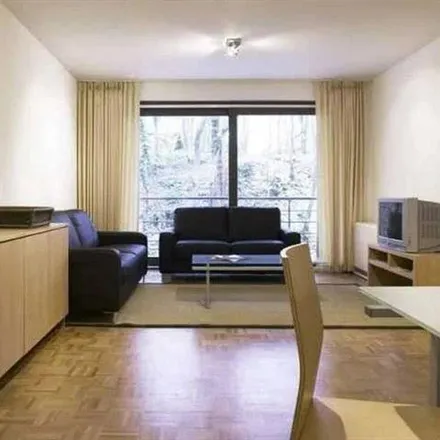Rent this 3 bed apartment on Rue Jean-Baptiste Vannypen - Jean-Baptiste Vannypenstraat 15 in 1160 Auderghem - Oudergem, Belgium
