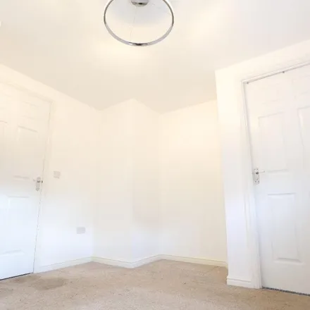 Image 2 - Leyland Road, Bathgate, EH48 2US, United Kingdom - Apartment for rent