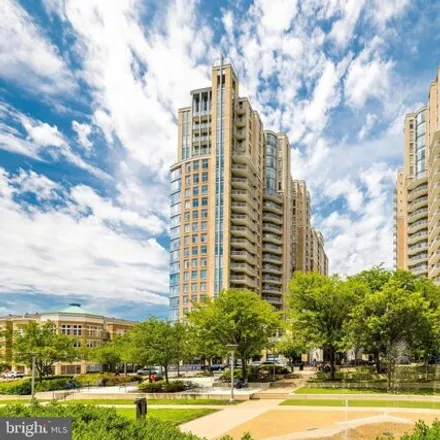 Buy this 2 bed condo on Midtown West in Freedom Drive, Sunset Hills