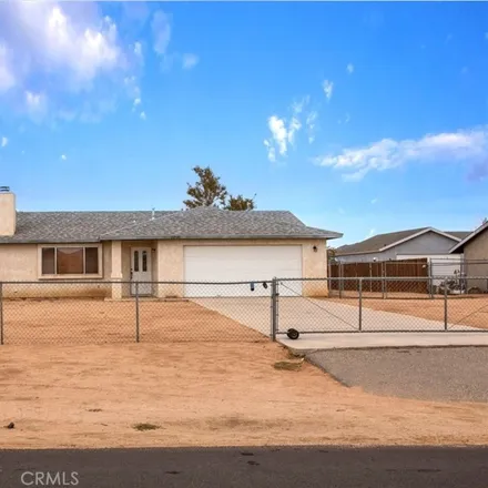 Image 1 - 22526 Powhatan Road, Apple Valley, CA 92308, USA - House for sale