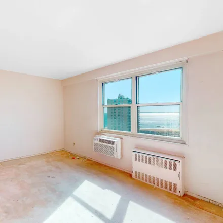 Image 7 - West 5th Street & W Brighton Avenue, West 5th Street, New York, NY 11224, USA - Condo for sale
