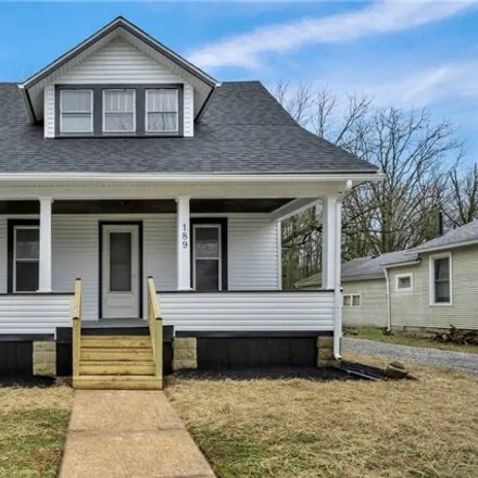 Buy this 4 bed house on 189 North Pleasant Street in Oberlin, OH 44074