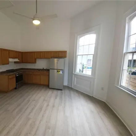 Image 4 - 3037 Royal St Unit 1, New Orleans, Louisiana, 70117 - House for rent