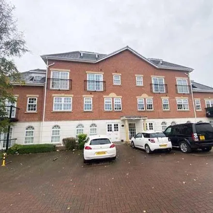 Buy this 2 bed apartment on Garden Close in Poulton-le-Fylde, FY6 7WG