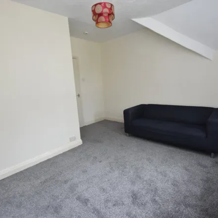 Image 3 - Romilly Road, Cardiff, CF5 1GL, United Kingdom - Apartment for rent