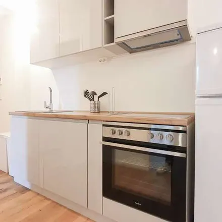 Rent this 4 bed apartment on unnamed road in 13353 Berlin, Germany