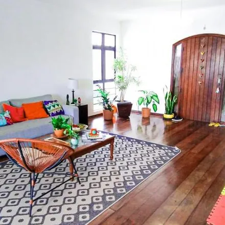 Buy this 3 bed apartment on Rua Wanderley Pinho in Itaigara, Salvador - BA