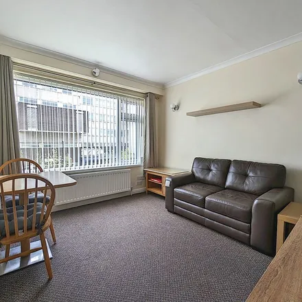 Image 5 - Beech Hill Road, Sheffield, S10 2PR, United Kingdom - Apartment for rent