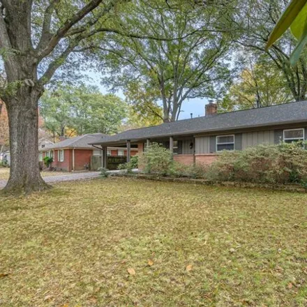Image 2 - 4321 Charleswood Ave, Memphis, Tennessee, 38117 - House for sale