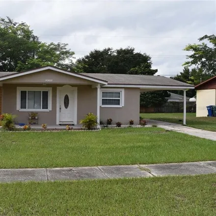 Buy this 3 bed house on 2207 9th Street Northeast in Florence Villa, Winter Haven