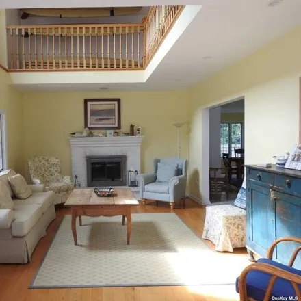 Image 3 - 115 Beach Road, Village of Westhampton Beach, Suffolk County, NY 11978, USA - House for rent