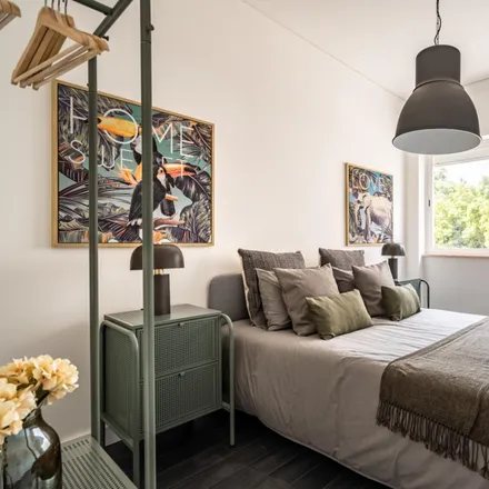 Rent this 2 bed apartment on Estacionamento MNE in Calçada das Necessidades, 1399-011 Lisbon