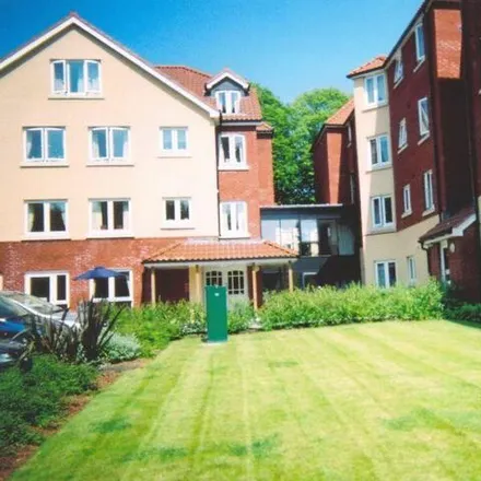 Image 9 - Albany Court, Paignton, Devon, Tq3 2bb - Apartment for sale