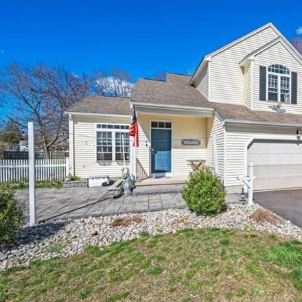 Buy this 3 bed house on 14 Harvest Drive in Broad Brook, East Windsor
