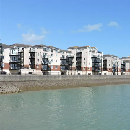 Rent this 3 bed apartment on Macquarie Quay in Eastbourne, BN23 5AU