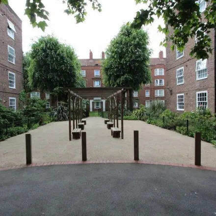 Rent this 5 bed apartment on Gillman House in Pritchard's Road, London