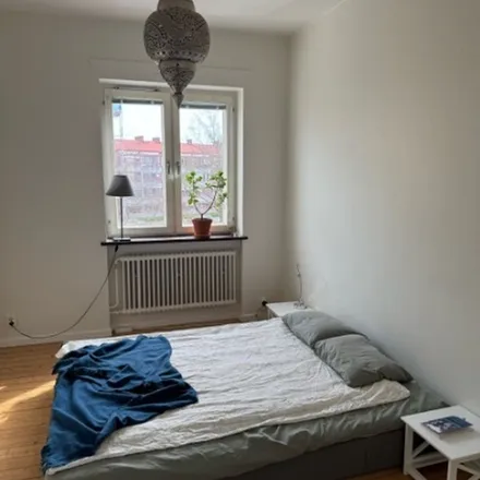 Rent this 2 bed apartment on Daltons Tattoo & Piercing in Bodekullsgatan 37A, 214 40 Malmo