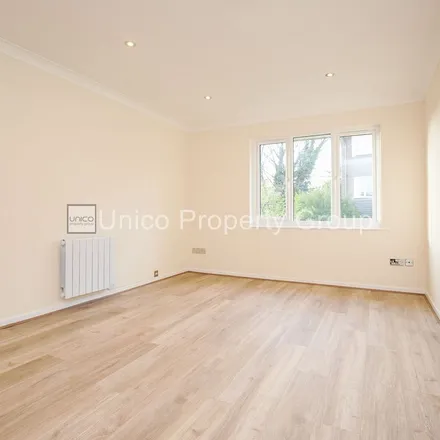 Rent this 1 bed apartment on Milford Mews in London, SW16 2UA