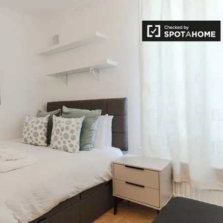 Rent this studio apartment on Sussex Court in Spring Street, London