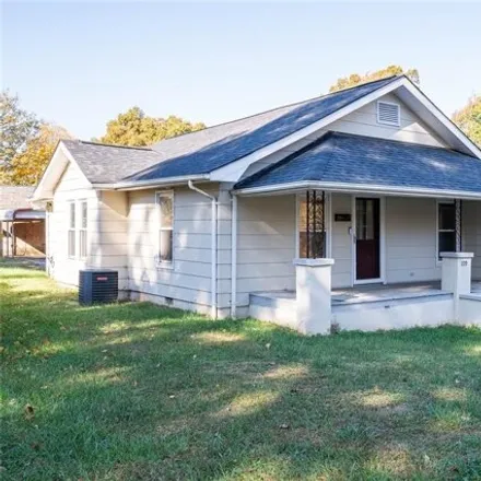 Buy this 3 bed house on 2080 Arney Street in Boger City, Lincolnton