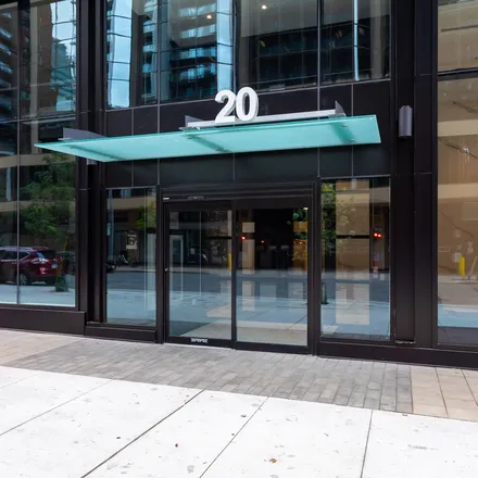 Image 6 - 2850 Bloor Street West, Toronto, ON M8X 1A9, Canada - Apartment for rent
