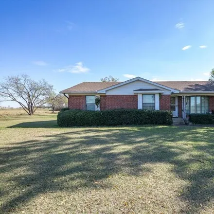 Buy this 3 bed house on 1015 Crisp Road in Ennis, TX 75119