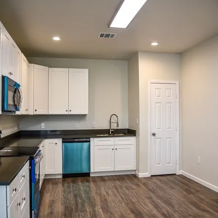Rent this 3 bed apartment on 1604 Mc Donald Avenue in Decatur, TX 76234