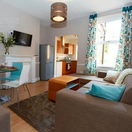 Rent this 1 bed apartment on 663 Ecclesall Road in Sheffield, S11 8PE