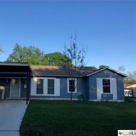 Buy this 3 bed house on 467 Moore Street in Seguin, TX 78155