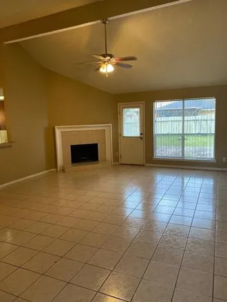 Rent this 3 bed house on 6610 Harpers Dr in Richmond, Texas