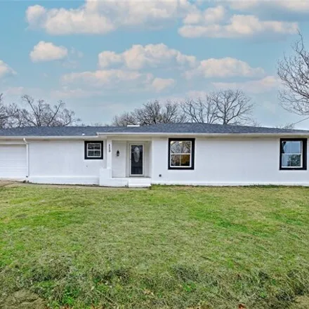 Buy this 3 bed house on 149 East Bayside Drive in Henderson County, TX 75156
