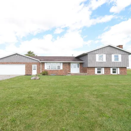 Buy this 5 bed house on 6499 US 24 in Goodland, Newton County