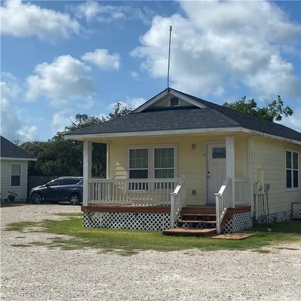 Rent this 2 bed house on 601 West Liberty Street in Aransas County, TX 78382