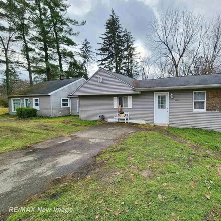 Image 1 - 4248 Williamson Road, Bridgeport, Bridgeport Charter Township, MI 48601, USA - House for sale