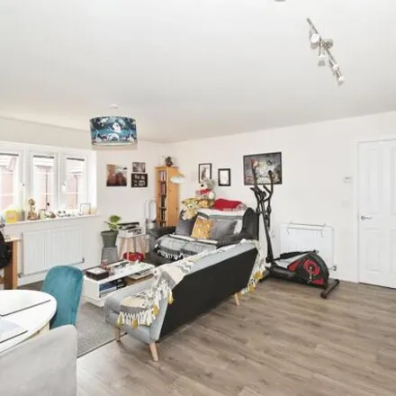 Image 3 - Forth Drive, Leicester Forest East, United Kingdom - Apartment for sale