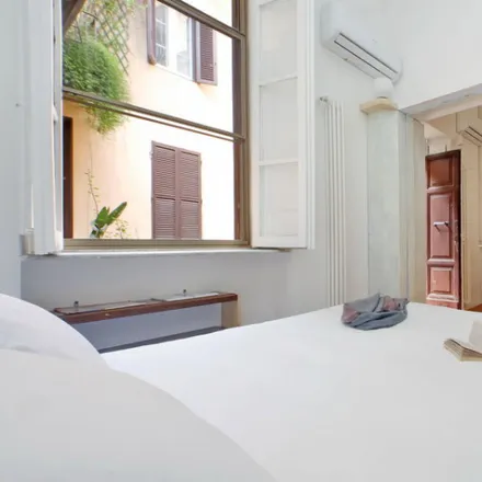 Image 2 - Escape Room Campo dei Fiori & Beershop, Vicolo delle Grotte, 3, 00186 Rome RM, Italy - Apartment for rent