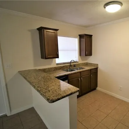 Image 6 - 14787 1st Street East, Madeira Beach, FL 33708, USA - Apartment for rent