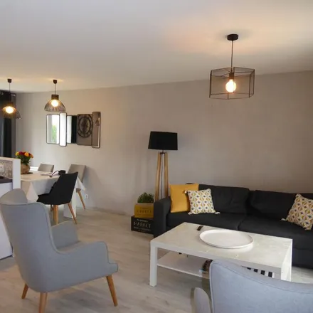 Rent this 4 bed apartment on 43 Route de Blois in 41500 Mulsans, France