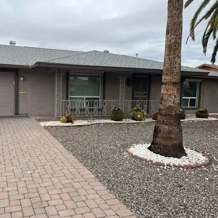 Rent this 2 bed house on 14210 North Boswell Boulevard in Sun City CDP, AZ 85351
