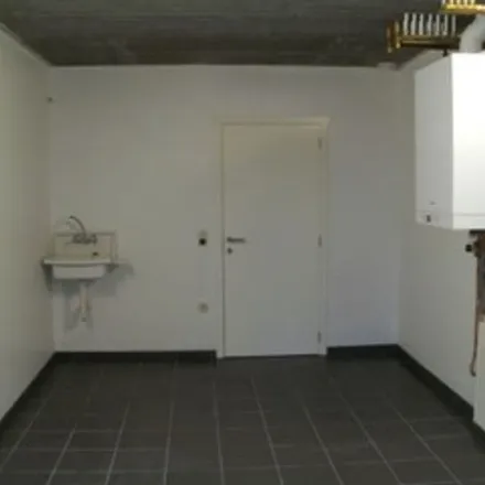 Rent this 4 bed apartment on Vlemincxhoevelei 26 in 2220 Heist-op-den-Berg, Belgium