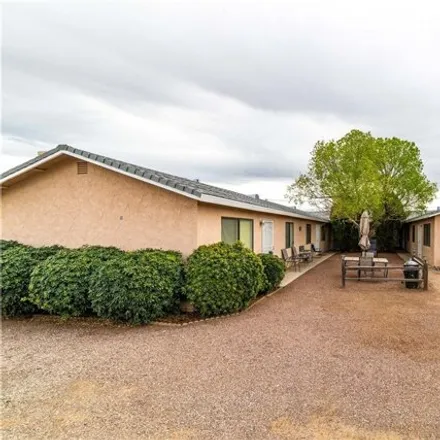 Buy this studio house on 2342 Jagerson Avenue in New Kingman-Butler, Mohave County