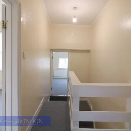 Rent this 8 bed apartment on 308 Forest Road in London, N9 8RU