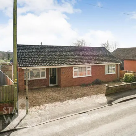 Buy this 3 bed house on Taverham Road in Drayton, NR8 6RX