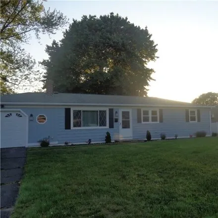 Buy this 3 bed house on 152 Asylum Road in Warwick, RI 02886