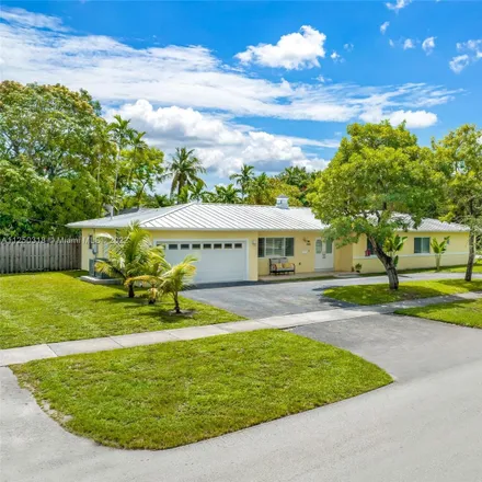Buy this 4 bed house on 721 Lenape Drive in Miami Springs, FL 33166
