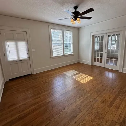 Rent this 1 bed room on 696 Beechwood Street in Jacksonville, FL 32206