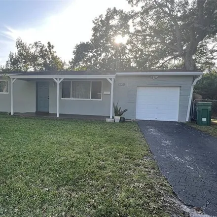 Rent this 2 bed house on 4939 Southwest 90th Terrace in Cooper City, FL 33328